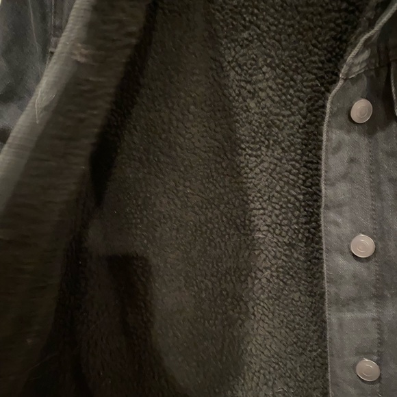 EUC brandy Melville black denim jacket with Sherpa - Picture 2 of 5